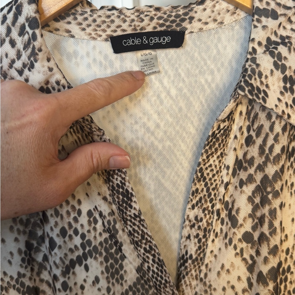 Cable & Gauge Snake Print Blouse in Brown and Black - Picture 2 of 4